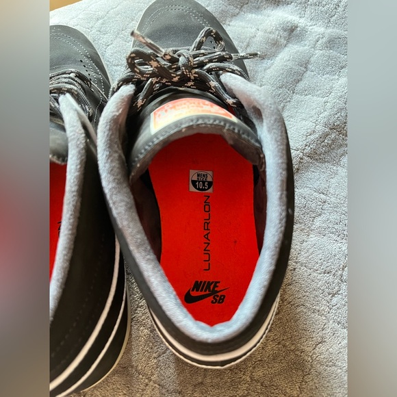 Nike Skateboarding Stefan Janoski Chukka Shoes Mens 10.5 US Black and Gray - Picture 3 of 16